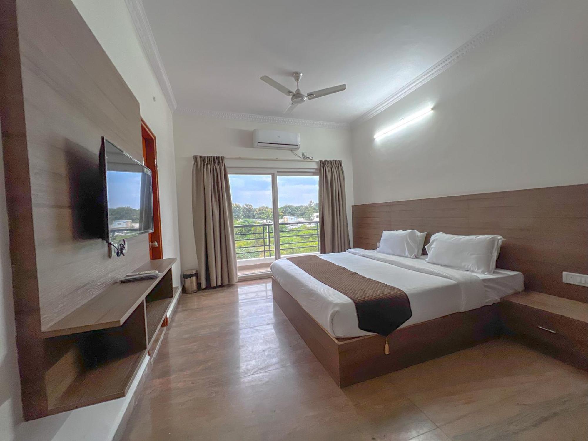 Hotel Elite By Agira Hotels-Free Airport Pickup Or Drop Yelahanka Bagian luar foto